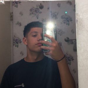 Meet your Posher, Corey